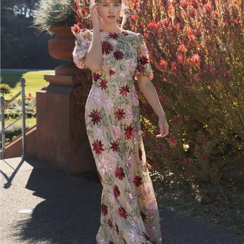 Mac Duggal Tan and Red Puff Sleeve Maxi Dress - Picture 6 of 8